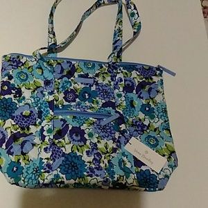 Vera Bradley nwt tote